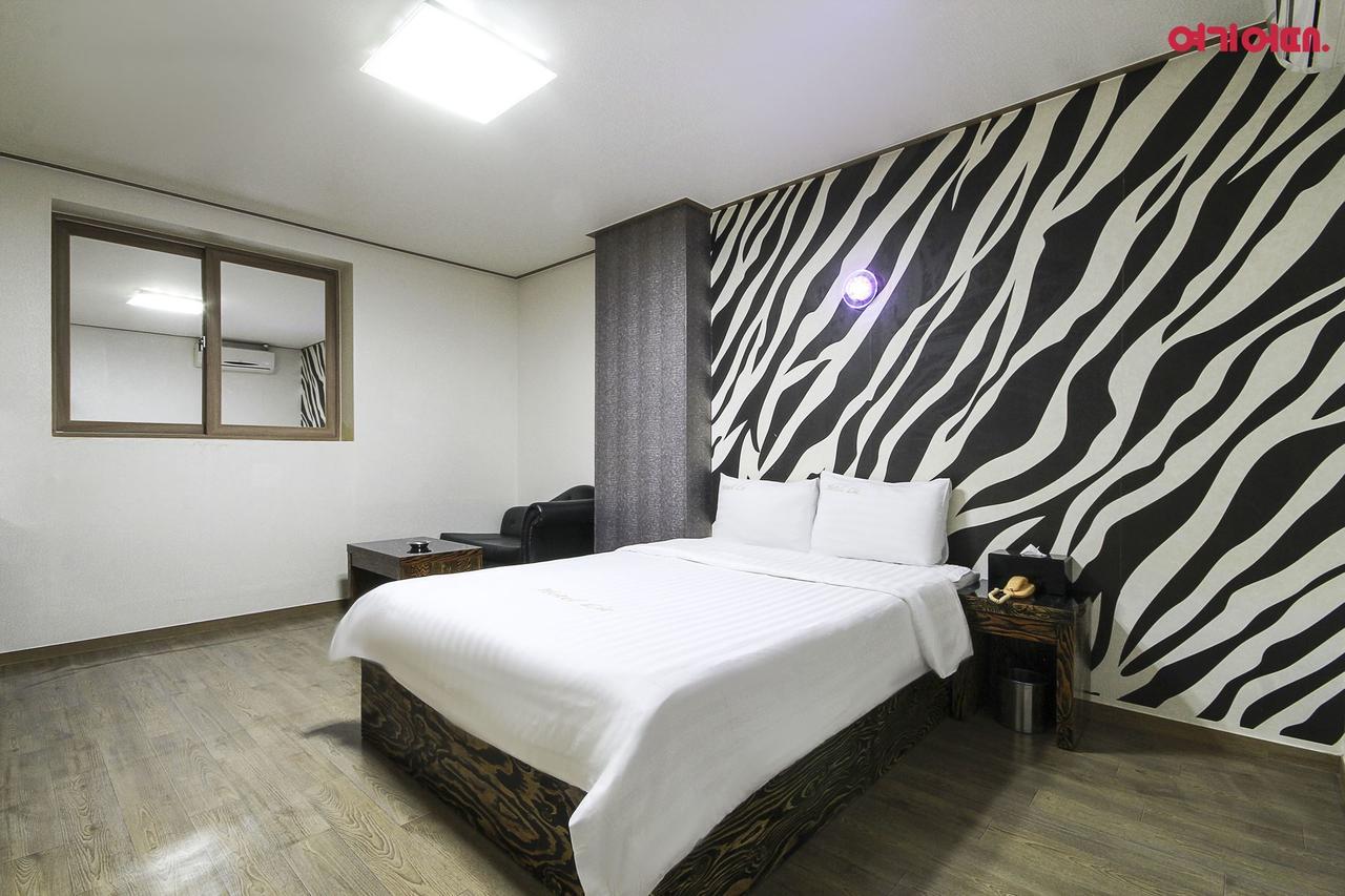 Hotel Lie Geoje Eksteriør bilde