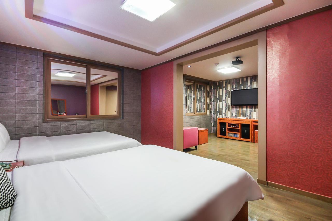 Hotel Lie Geoje Eksteriør bilde