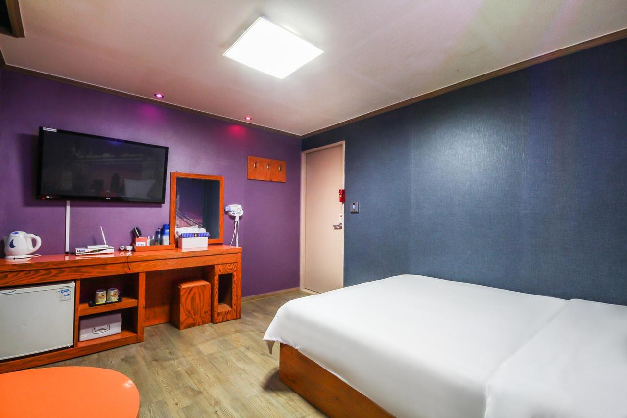 Hotel Lie Geoje Eksteriør bilde